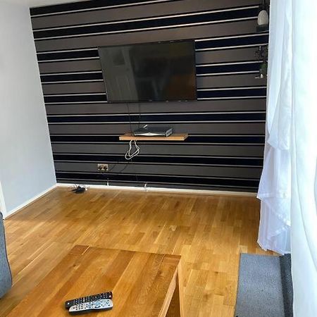 Garland Way 2 Bed House Sheffield Free Parking 5 Min From M1 Vila Mosborough Exterior foto